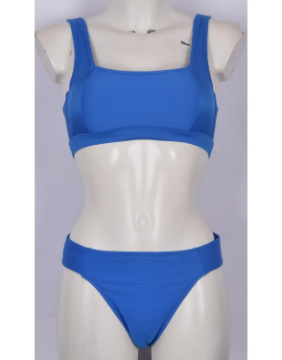 Kom Kelly Bikini